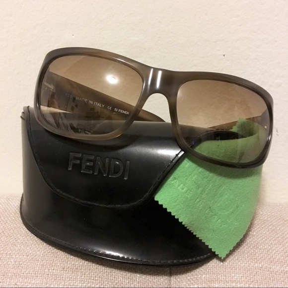Fendi authentic FS356 Smokey Tan Sunglasses - Picture 2 of 6